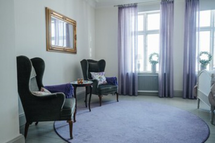 Room 85 of 115
