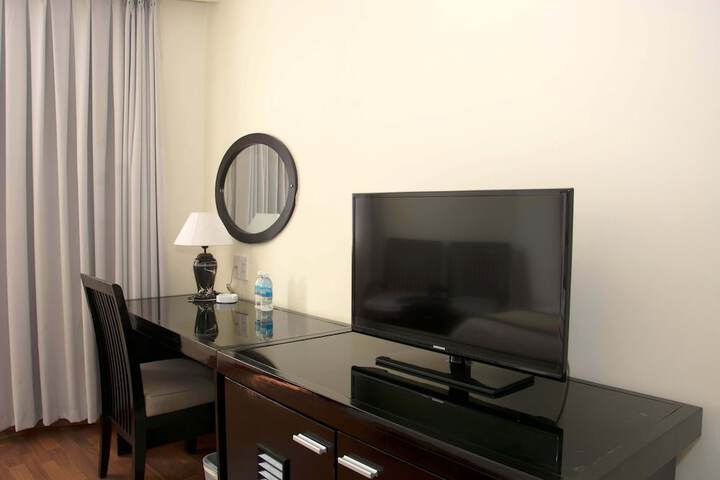Room 28 of 51