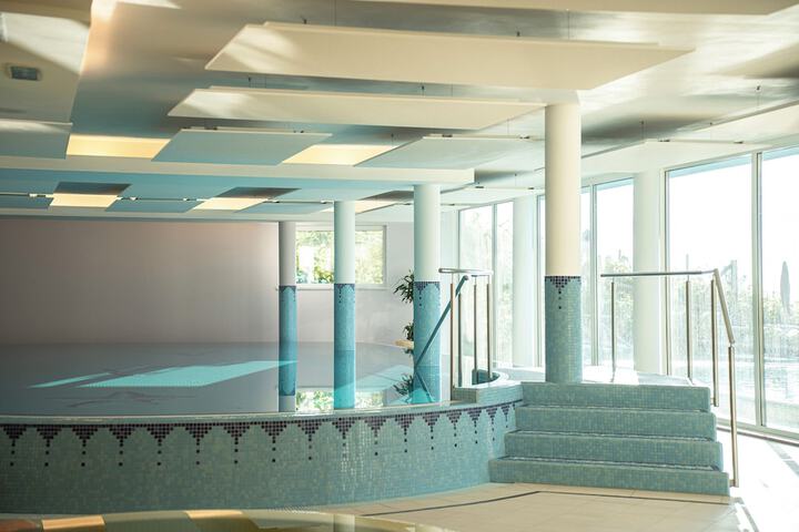 Pool 31 of 69