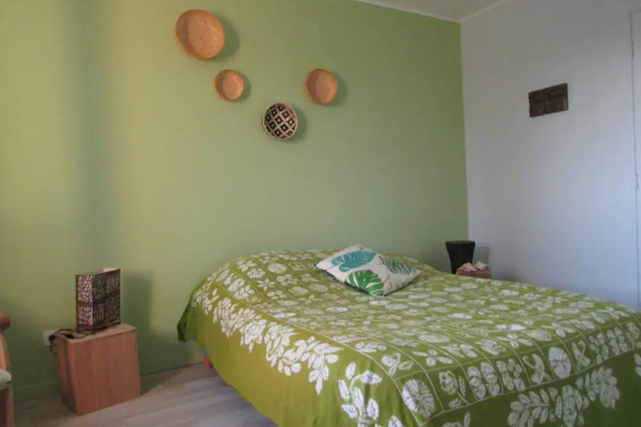 Room 6 of 15