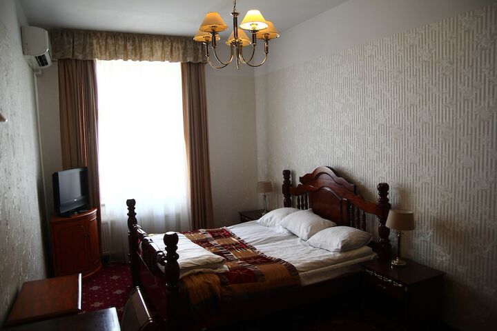 Room 75 of 131