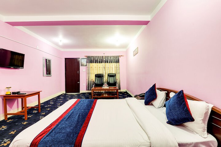 Room 25 of 27