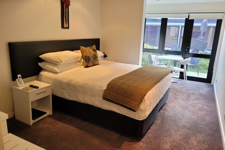 Room 30 of 118