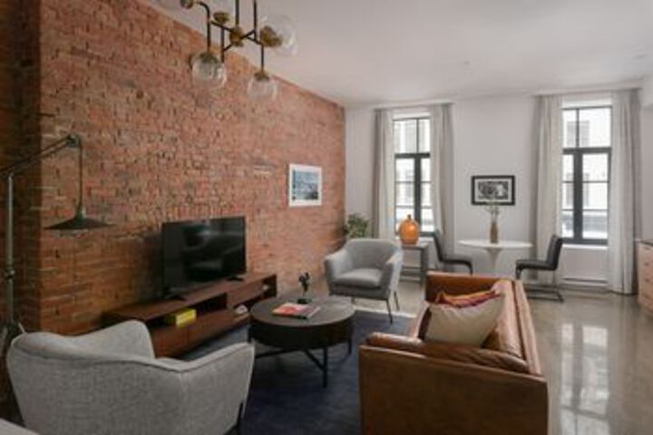 Room 18 of 22