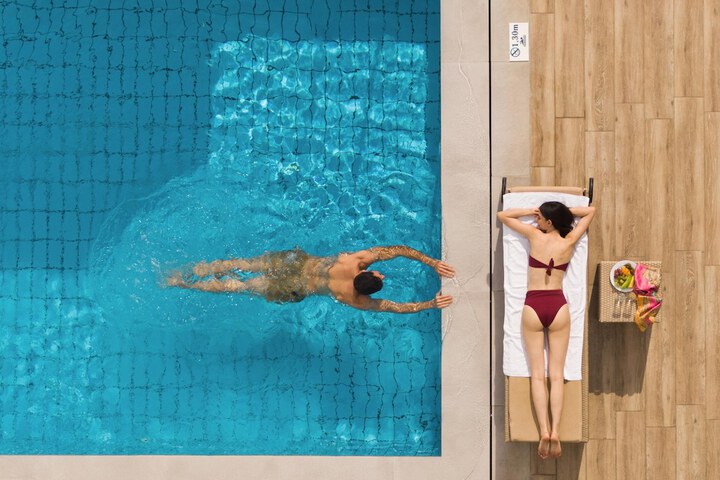 Pool 124 of 242