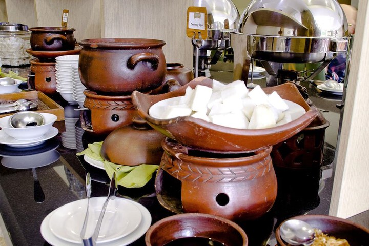 Breakfast/Coffee Service 18 of 21