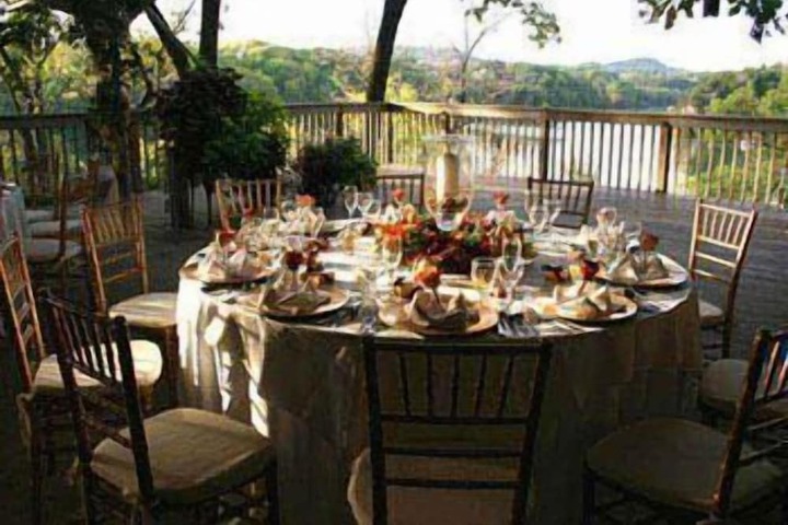 Dining Photos