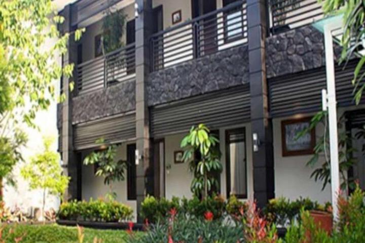 The Summit Siliwangi Hotel
