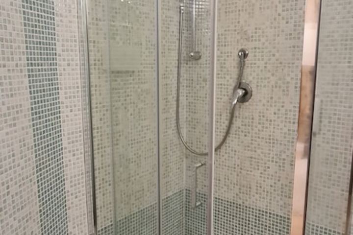 Room 30 of 42