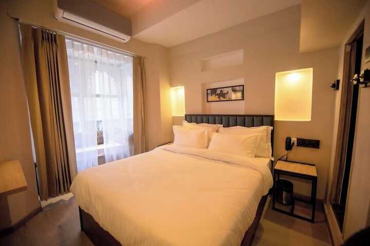Room 2 of 45