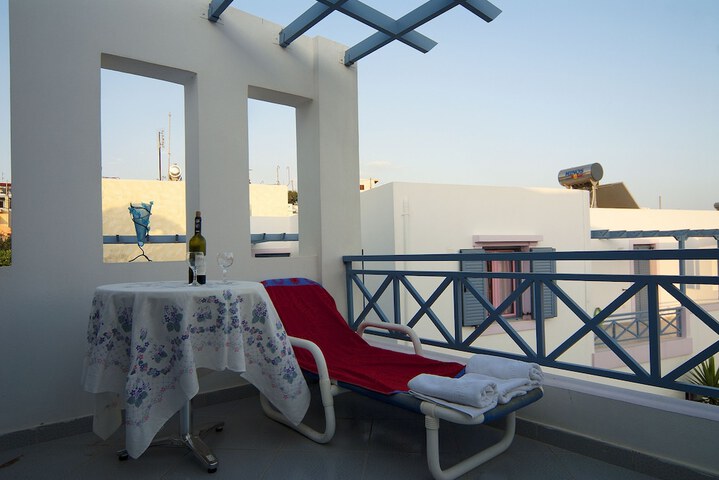 Terrace/Patio 17 of 27