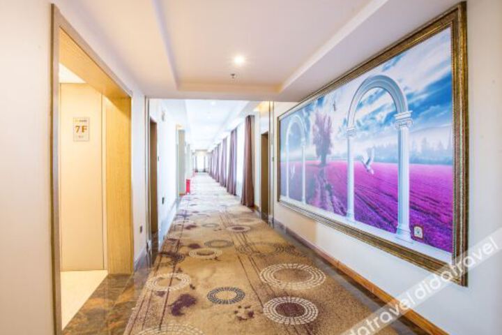 Hotel Interior 11 of 22