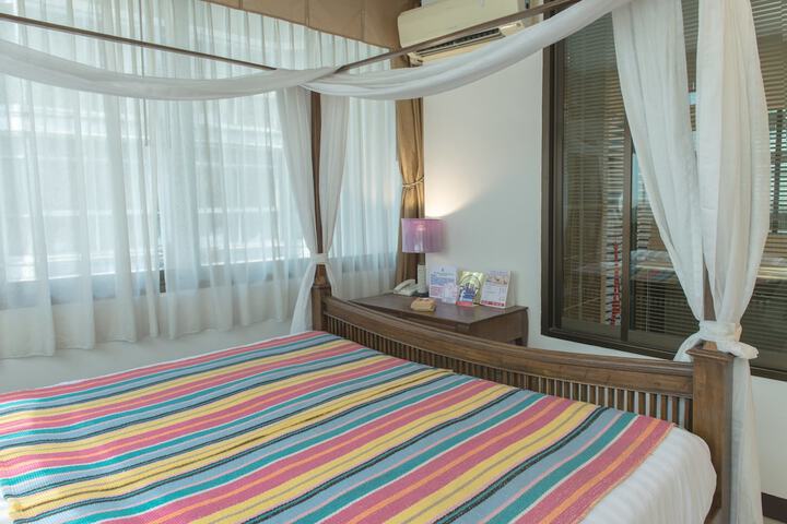 Room 9 of 65