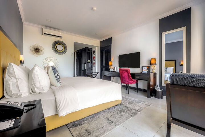 Room 35 of 133