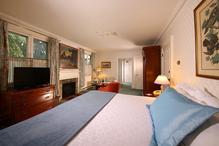 Room 7 of 62