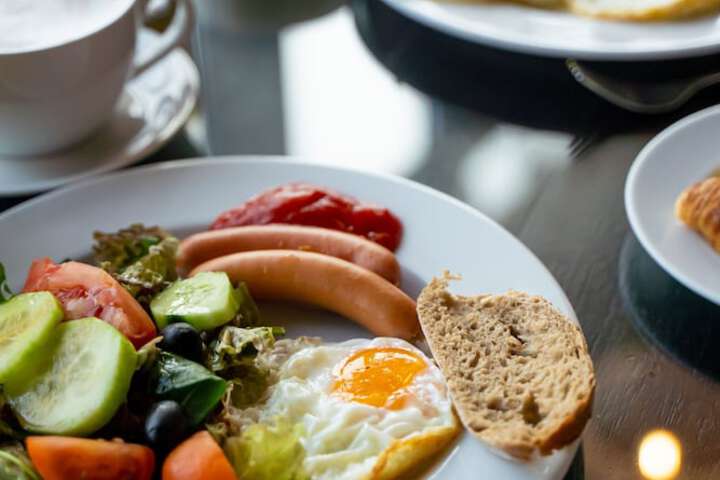Breakfast meal