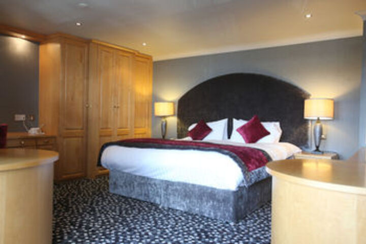 Room 45 of 110