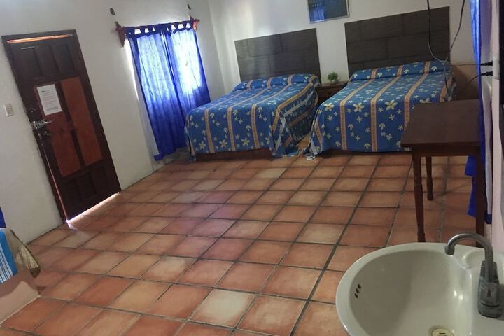 Room 4 of 29