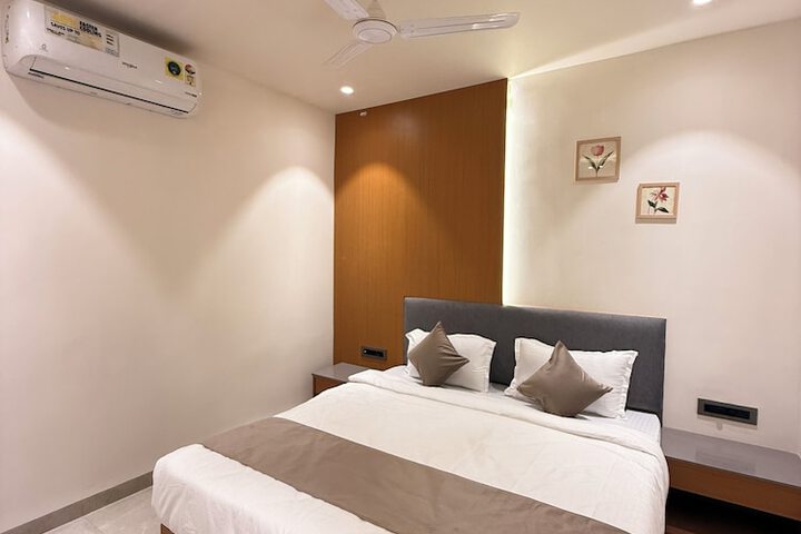 Room 7 of 50