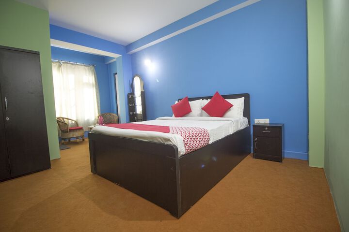 Room 10 of 19