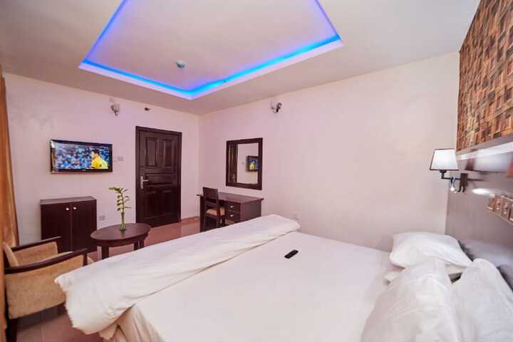 Room 29 of 51