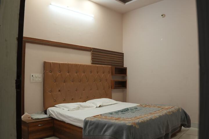 Hotel Hari sarovar