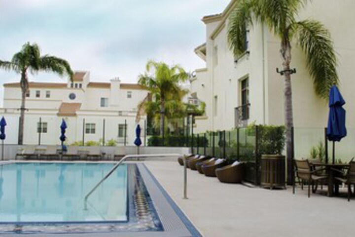 Pools & Facilities