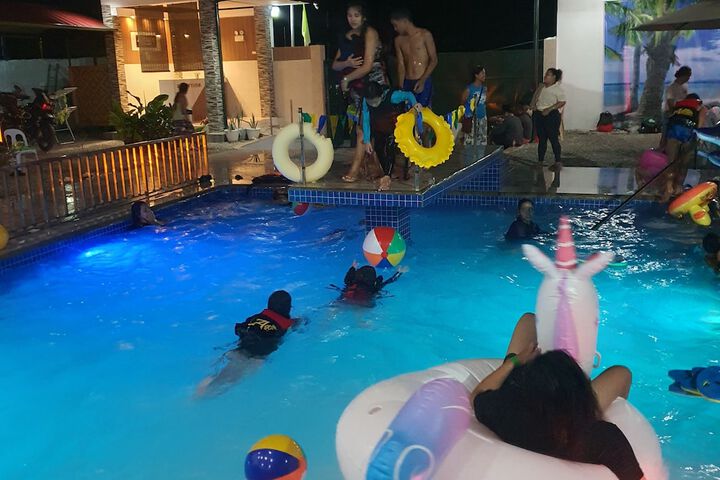 Pool 26 of 65