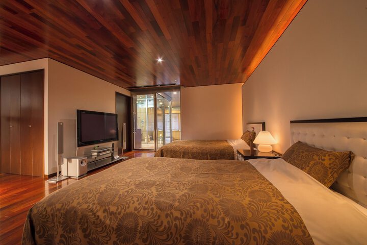 Room 29 of 47