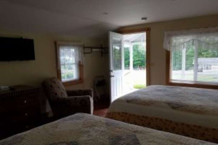 Room 9 of 75