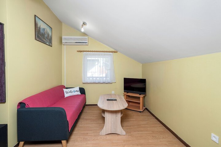 Room 41 of 88