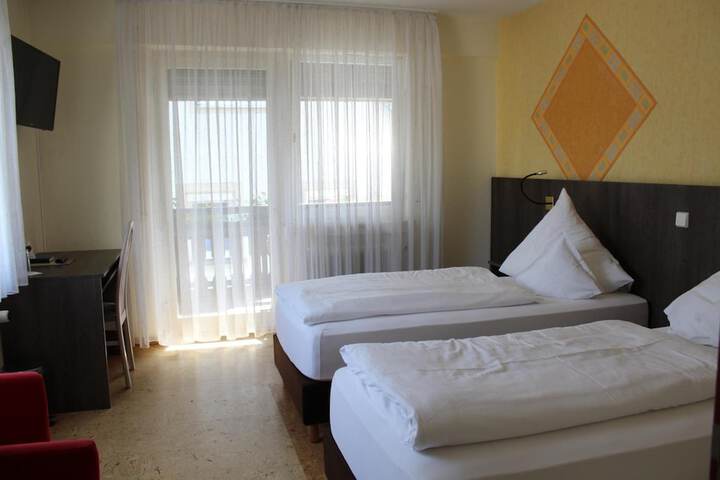 Room 20 of 58