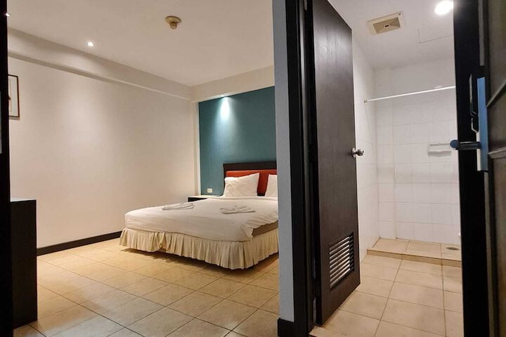 Room 29 of 45