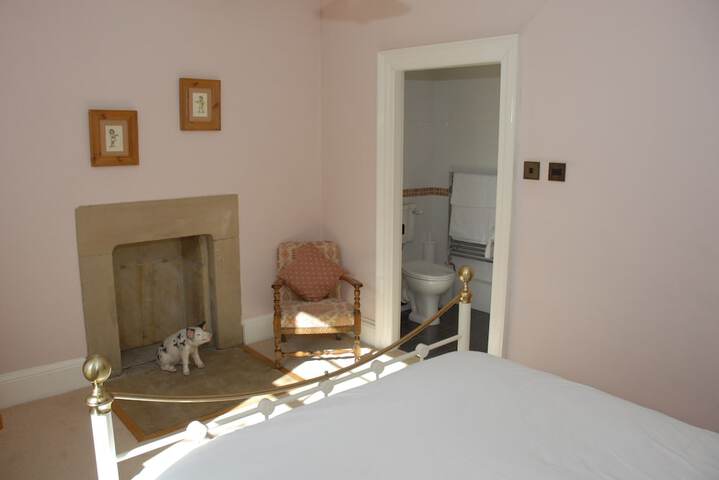 Room 10 of 49