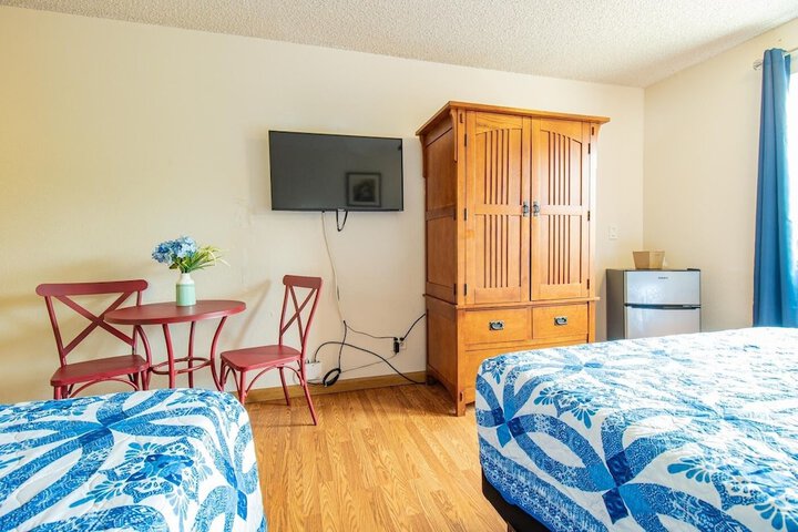 Room 32 of 45