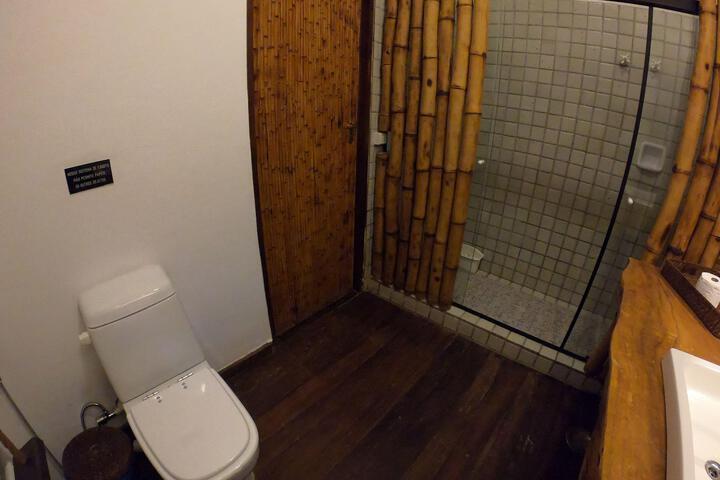 Room 63 of 107