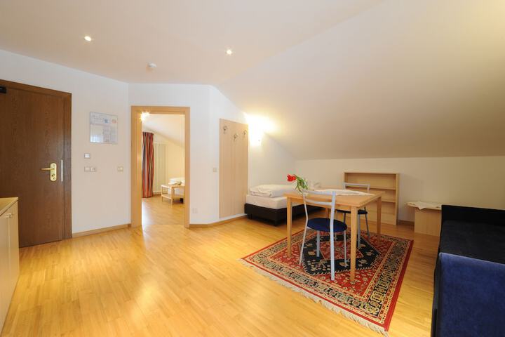 Room 21 of 59