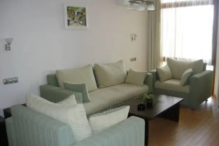 General 2 of 20