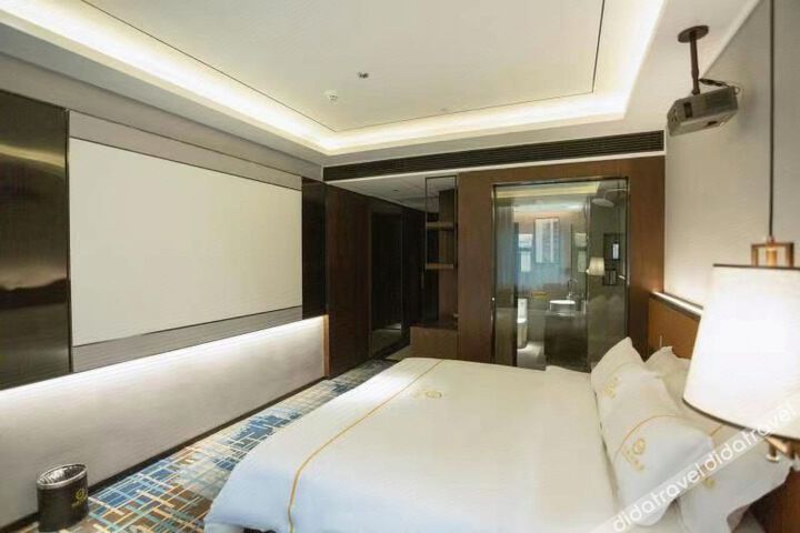Huarong Changcheng Hotel