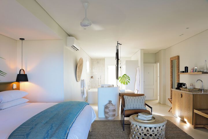 Room 14 of 53
