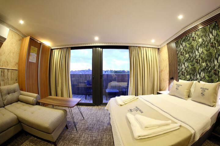Room 30 of 170