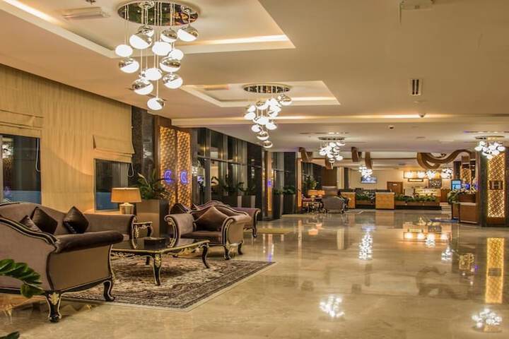 Hotel Interior 7 of 62