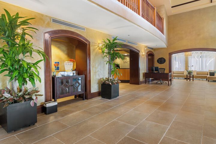 Lobby Photos