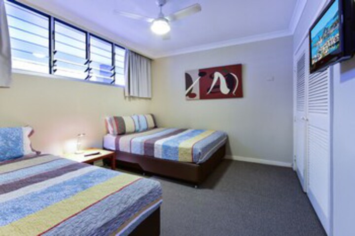 Room 65 of 82