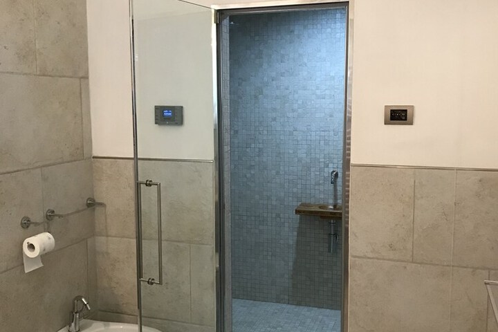 Room 18 of 52