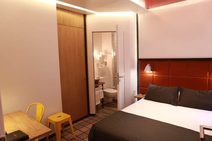 Room 12 of 56