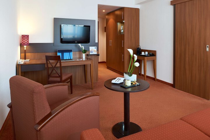 In-room business center