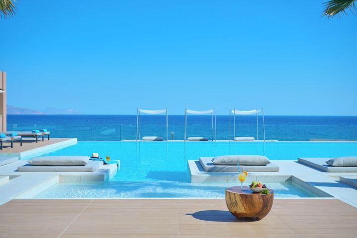 Pool 30 of 42
