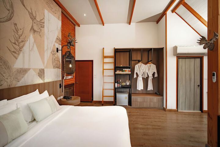 Room 14 of 59