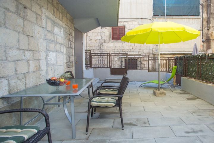 Terrace/Patio 24 of 24